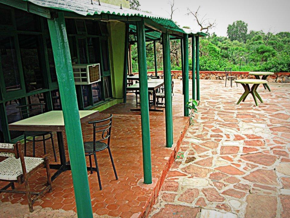 Hotel Bharatpur Ashok Экстерьер фото